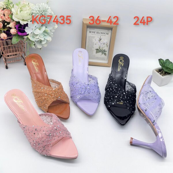 Sandales à talons hauts et strass