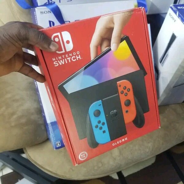 Nintendo Switch OLED - Console neuve sous blister