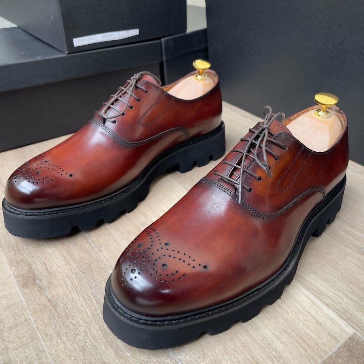 Chaussures homme élégantes cuir