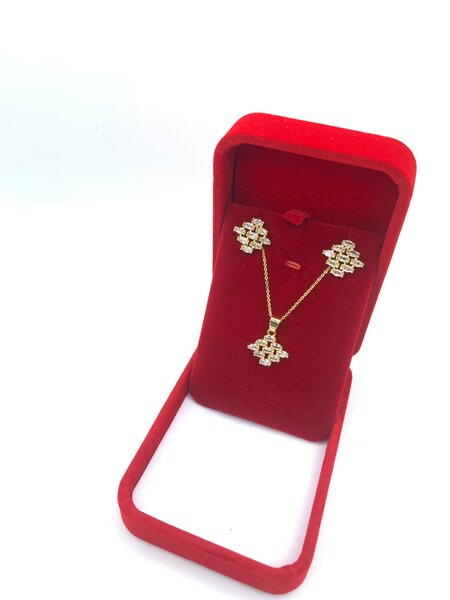 Ensemble bijoux or plaqué