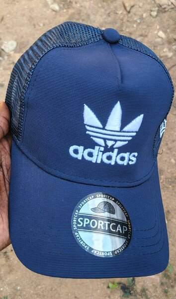 Casquette Adidas Sport bleu marine