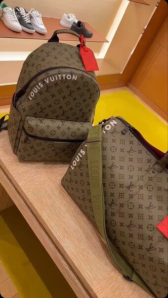 Sac à dos Louis Vuitton Homme Luxe
