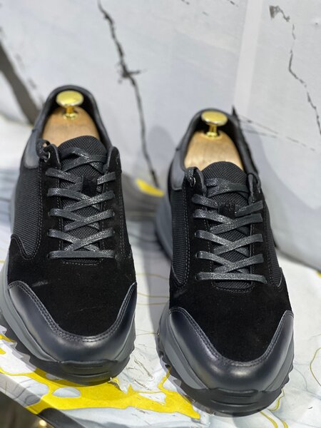 Chaussures en cuir élégantes