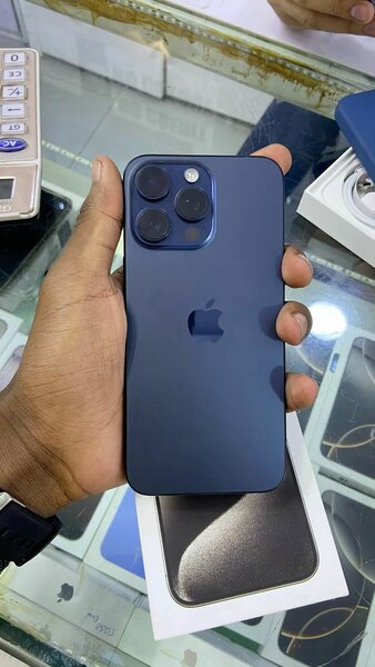 IPhone 15 pro max 512GB