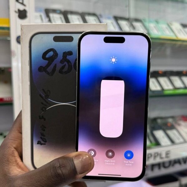 iPhone  14 pro 256Go