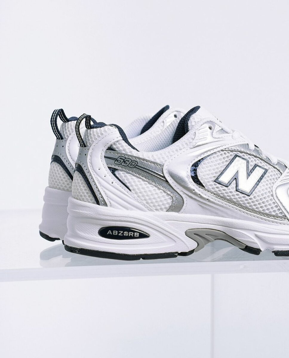 New Balance 530