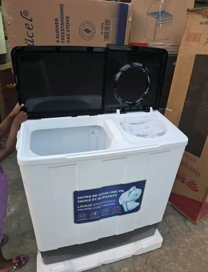 Machine à laver compacte