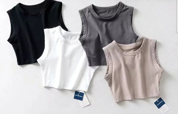 Tops asymétriques pour femmes