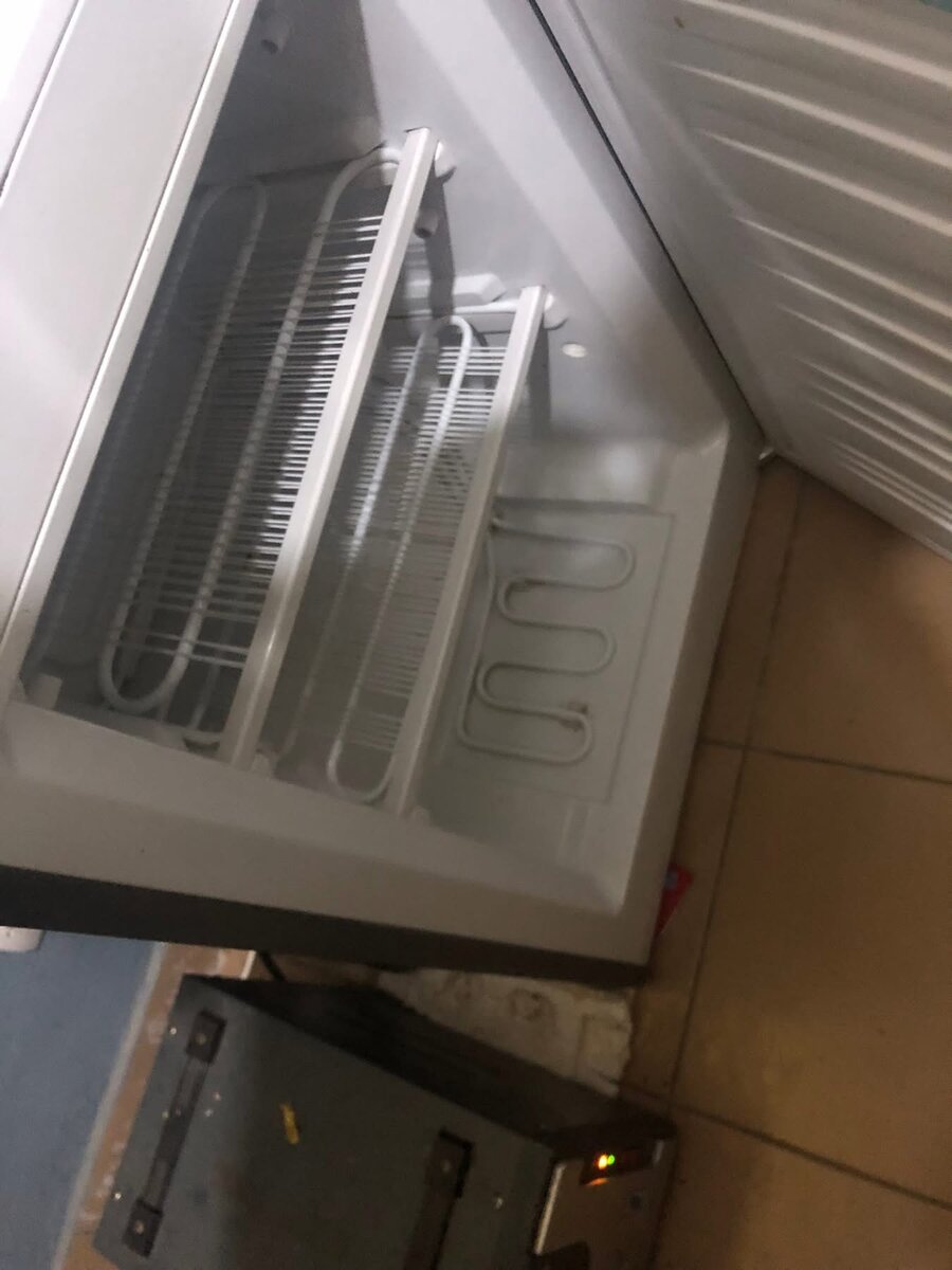 Réfrigérateur compact