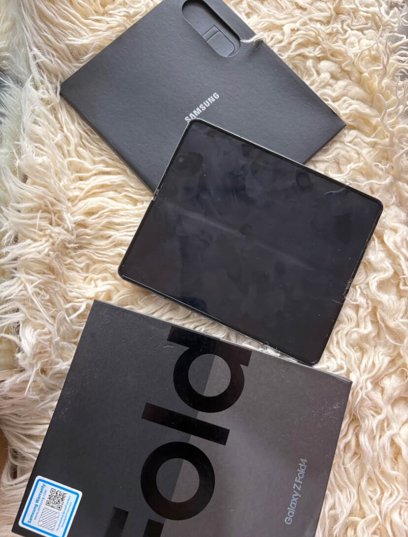 Samsung Galaxy Z Fold4 - Smartphone pliable