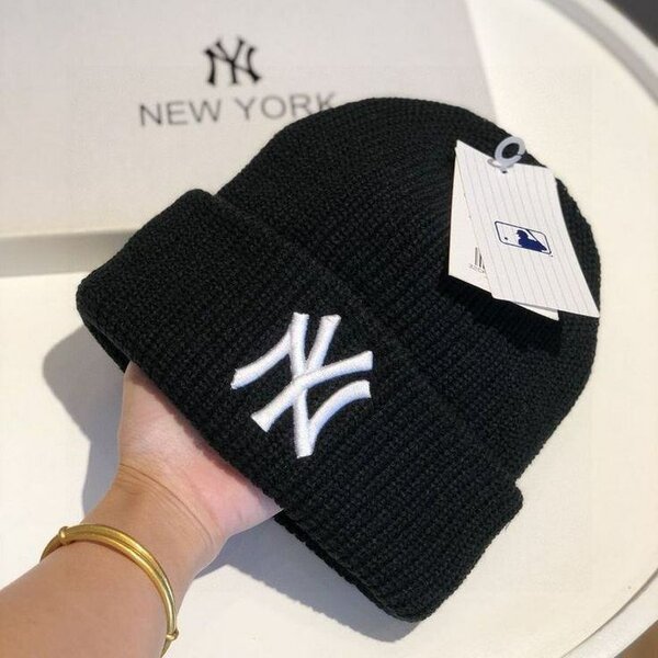 Bonnet chaud NY Noir