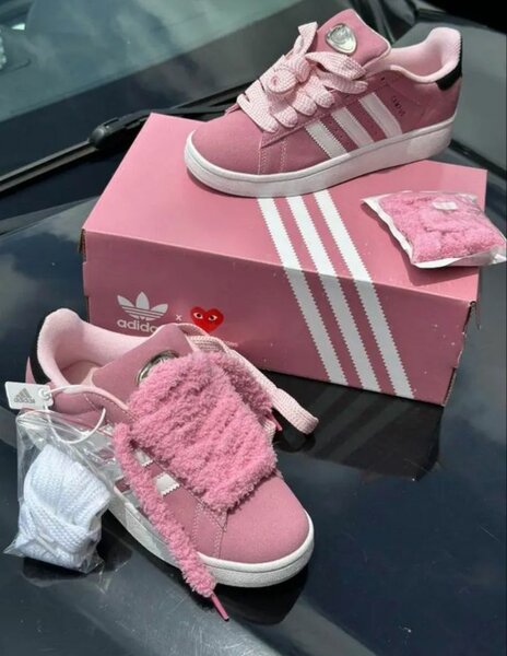 Baskets roses en daim