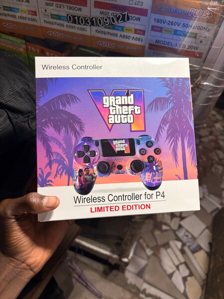 Manette PS4 Édition Limitée GTA