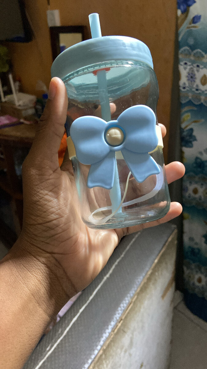 Gobelet Enfant avec Paille