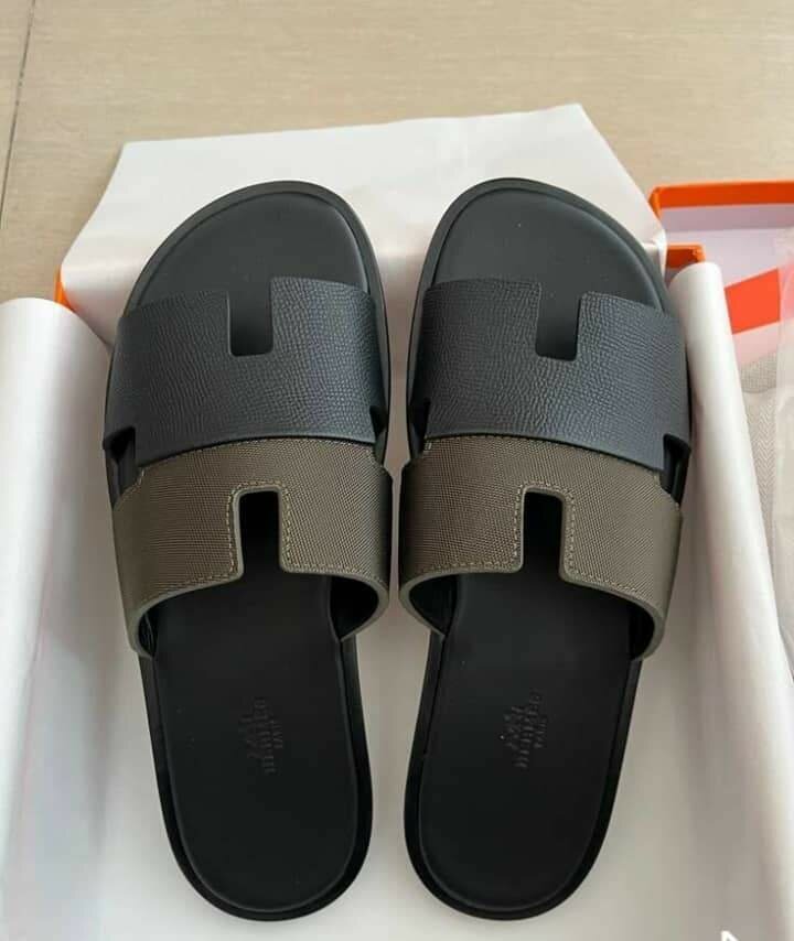 Sandales plates homme Hermes