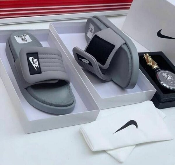 Mules Nike pour homme, confortables et tendances