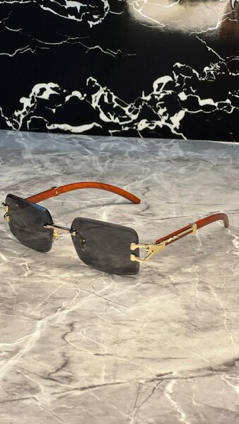 Lunettes de soleil élégantes