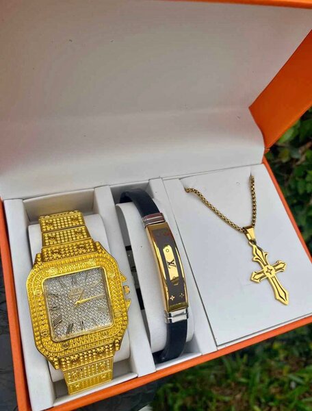 Ensemble Montre et Bijoux Luxe