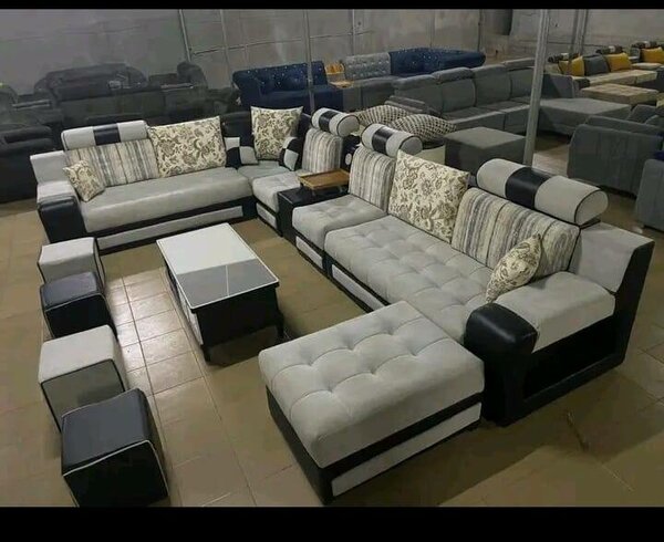 Salon moderne en cuir gris et noir