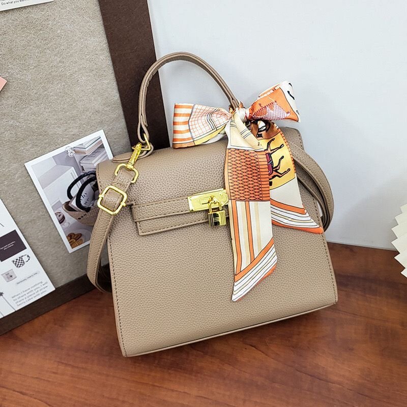 Sac à main élégant femme