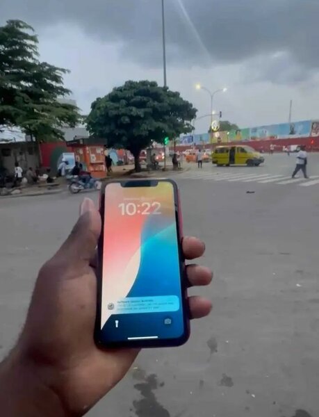 Apple iPhone XR Rouge