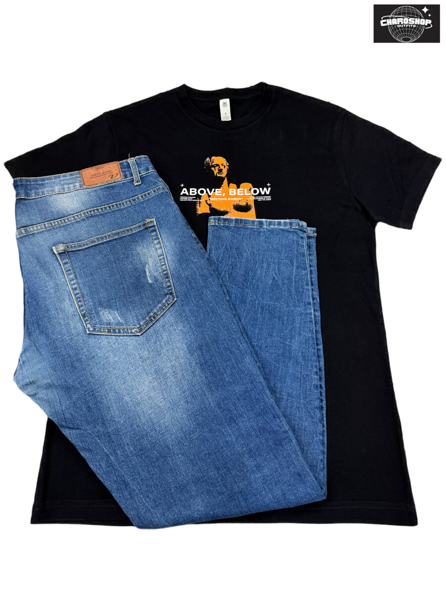 T-shirt noir Above Below et jeans décontractés