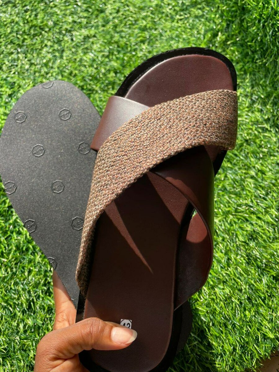 Sandales en cuir pour homme