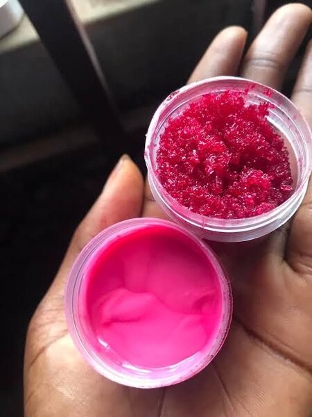 Produit de lèvre rose