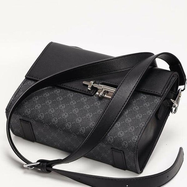 Sac bandoulière noir en Cuir