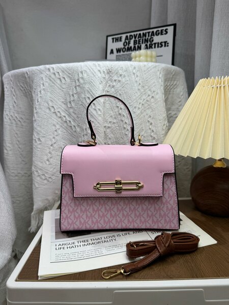 Sac à main femme rose