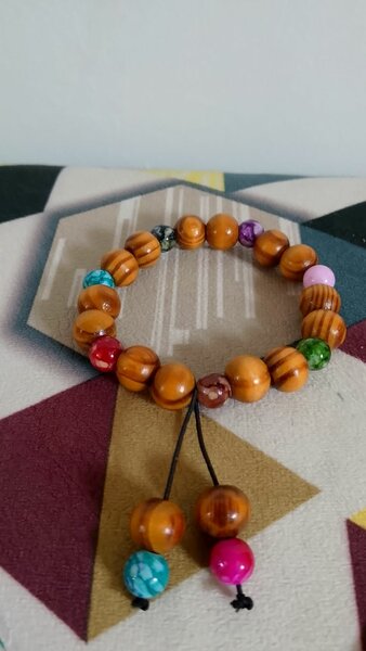 Bracelet perles colorées