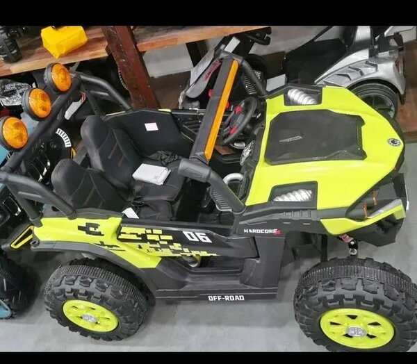 Voiture électrique enfant tout-terrain