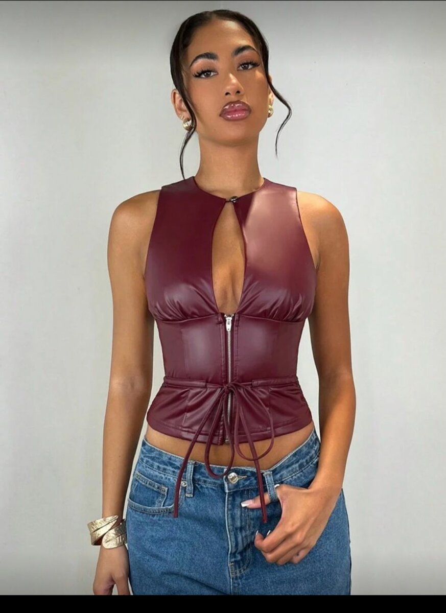 Haut sans manches en simili cuir