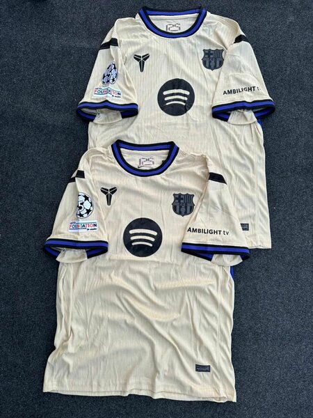 Maillot de football homme élégant