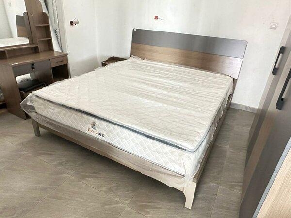 Modern Wooden Bed Frame with Mattress