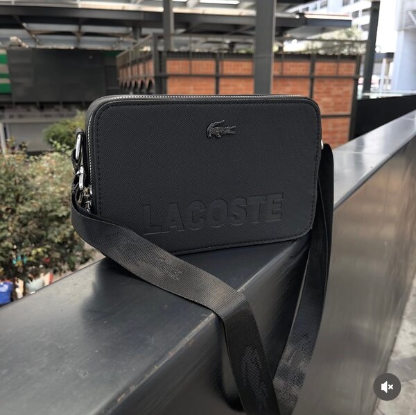 Sacoche bandoulière Lacoste