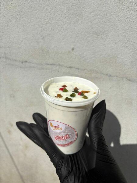 Dêguê macedoine backldrin