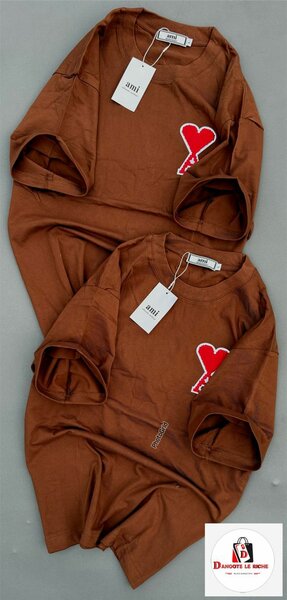 T-shirt unisexe marron cœur