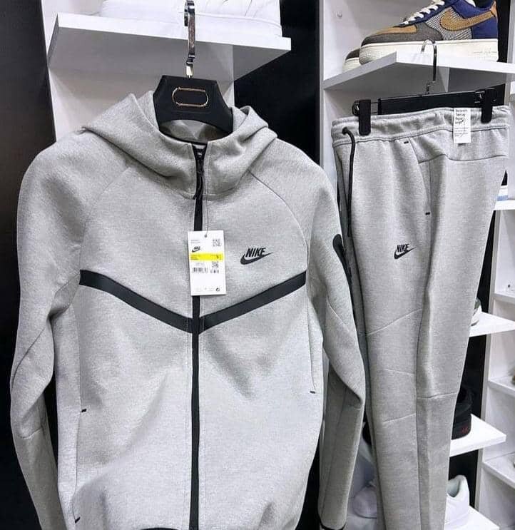 Ensemble de survêtement Nike