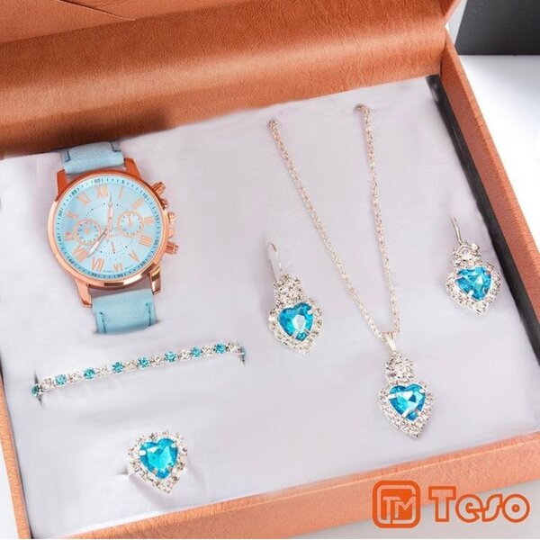 Ensemble Montre et Bijoux