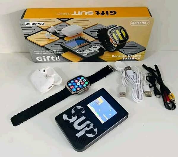 Coffret cadeau techno : montre connectée, écouteurs, console SUP