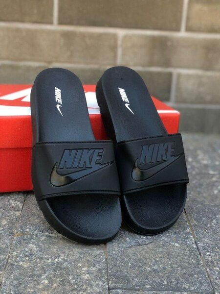 Nike Slides Noir pour Hommes