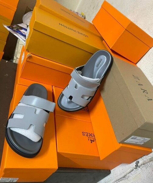 Sandales en cuir élégantes