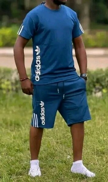 Tenue de sport homme décontractée