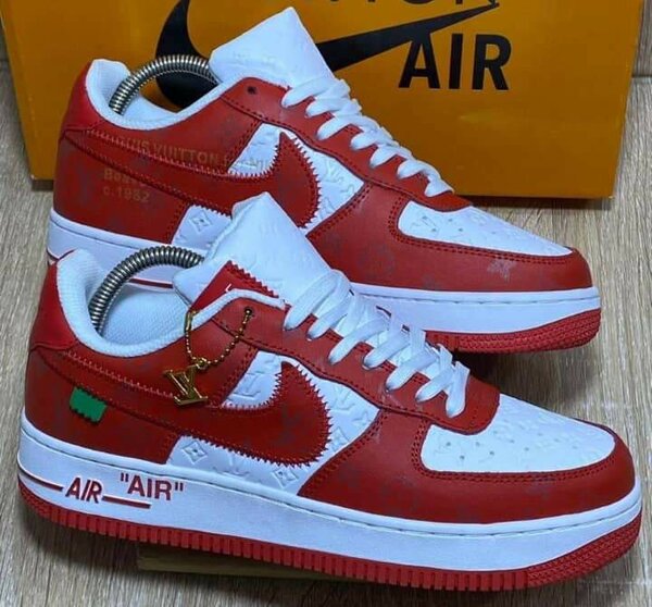 Nike Air Force 1 Rouge et Blanc