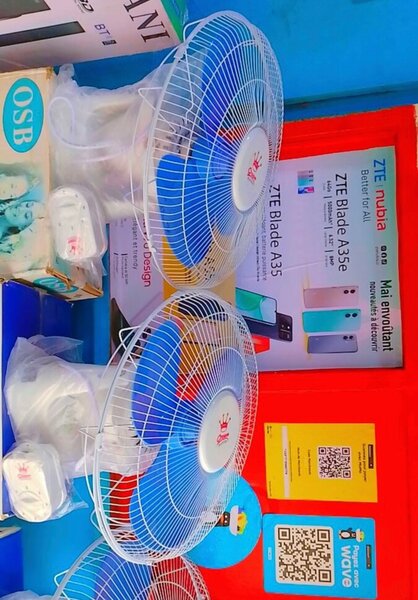 Ventilateur électrique sur pied