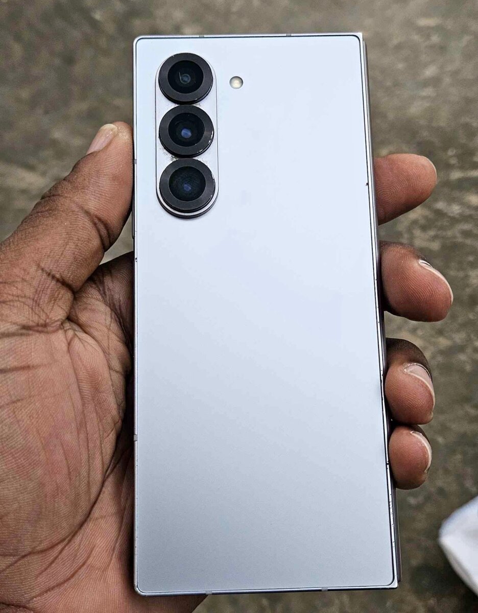 Samsung Galaxy Z Fold5 Smartphone