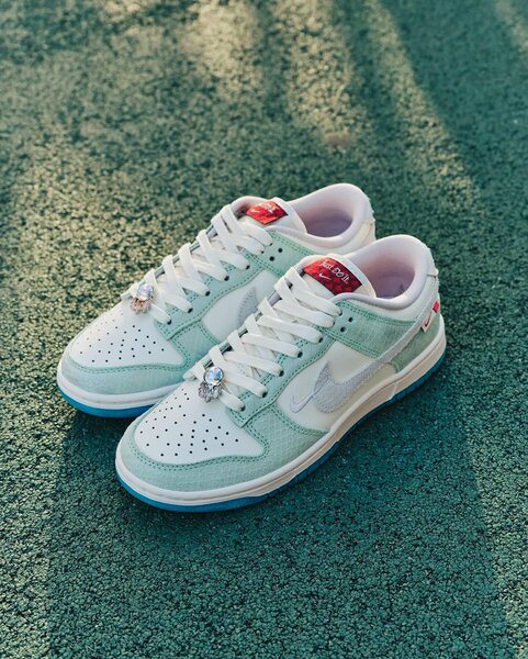 Baskets Nike Snake of the year