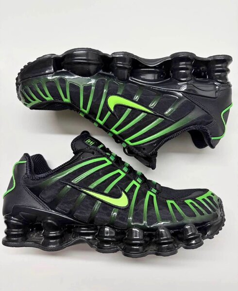 Nike Shox chaussures de sport noir vert