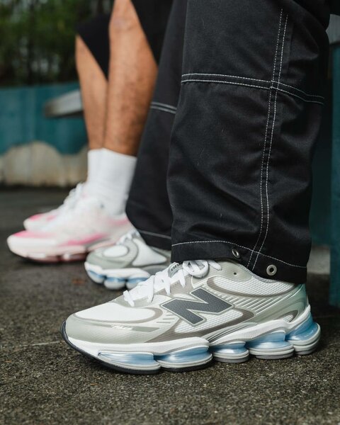 New Balance 2000 Abzorb